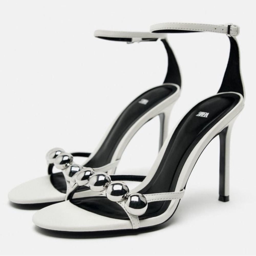 Zara White Pumps